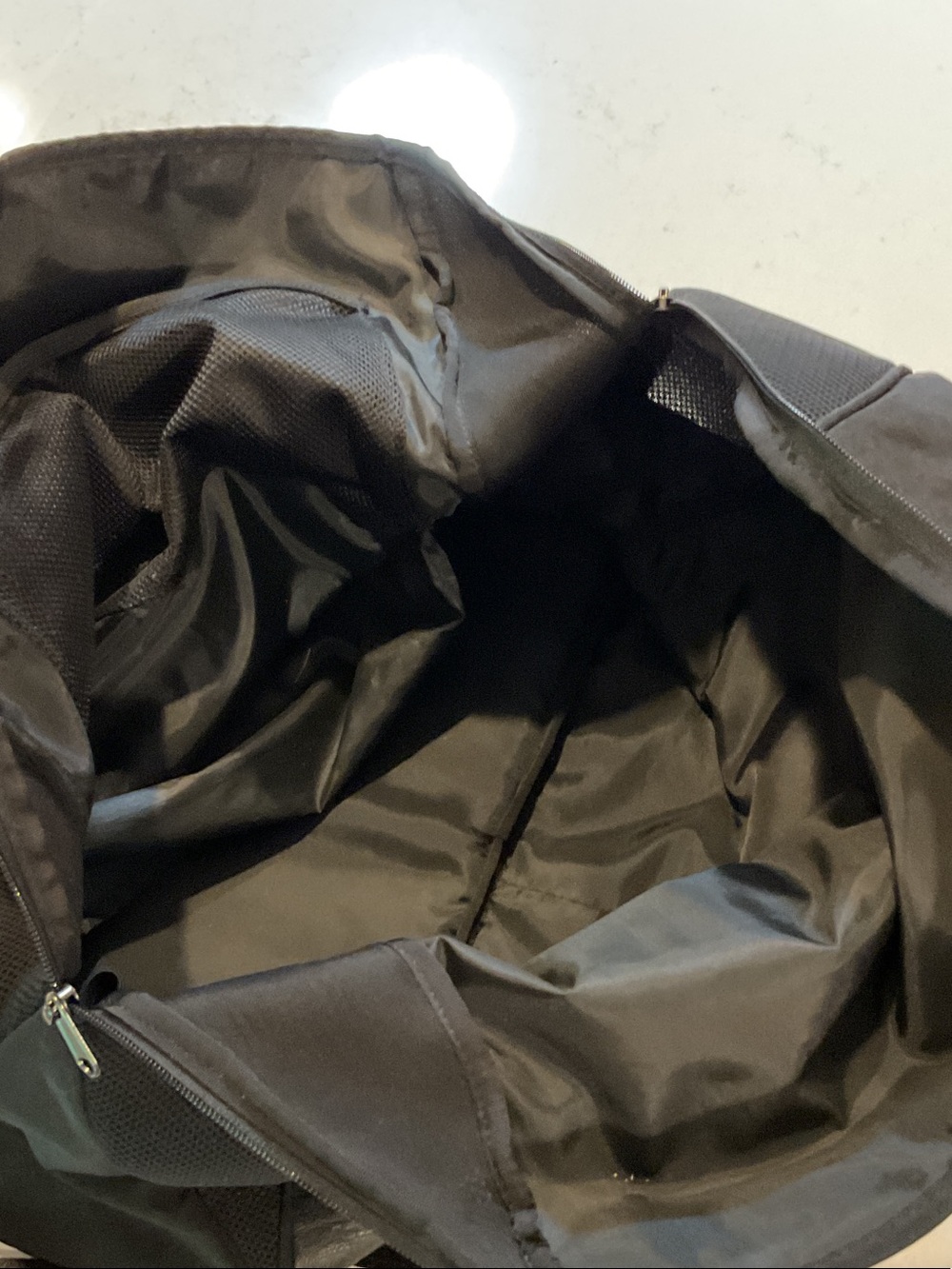 Lucy Work to Workout Canvas Weekender Bag with shoulder strap black NWOT yoga - Picture 15 of 16